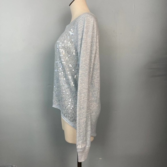 ABERCROMBIE & Fitch Heather Blue French Terry Sequin Front Top Size M Raw Hem - Picture 7 of 13